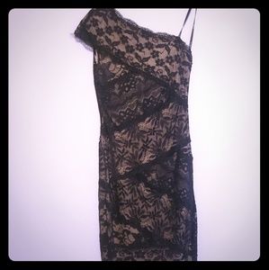 One shoulder lace party dress